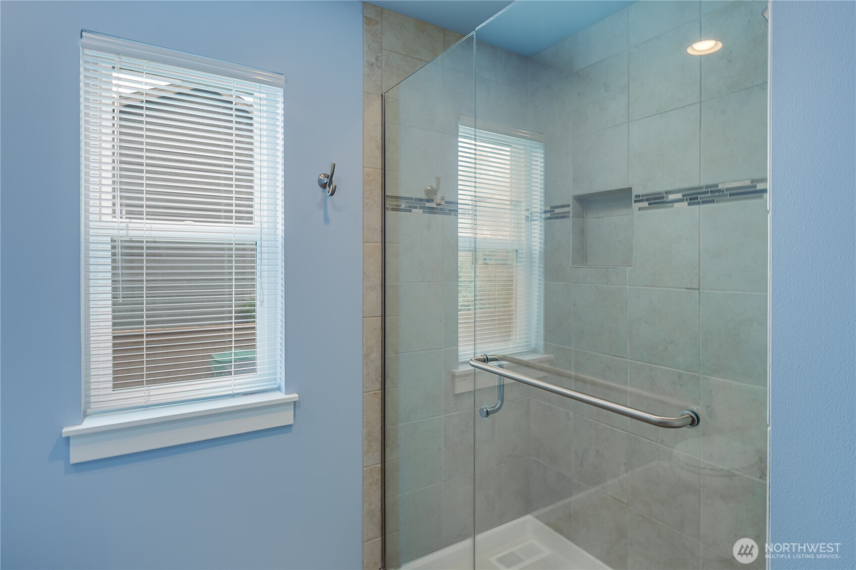 7113 280th Place NW