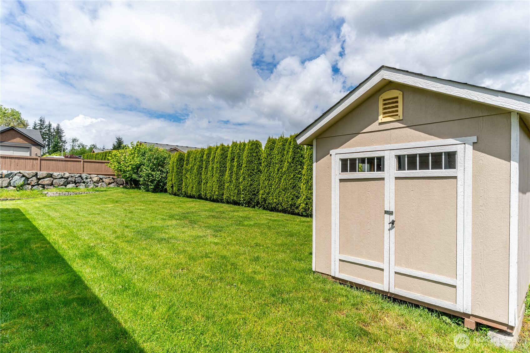 7113 280th Place NW