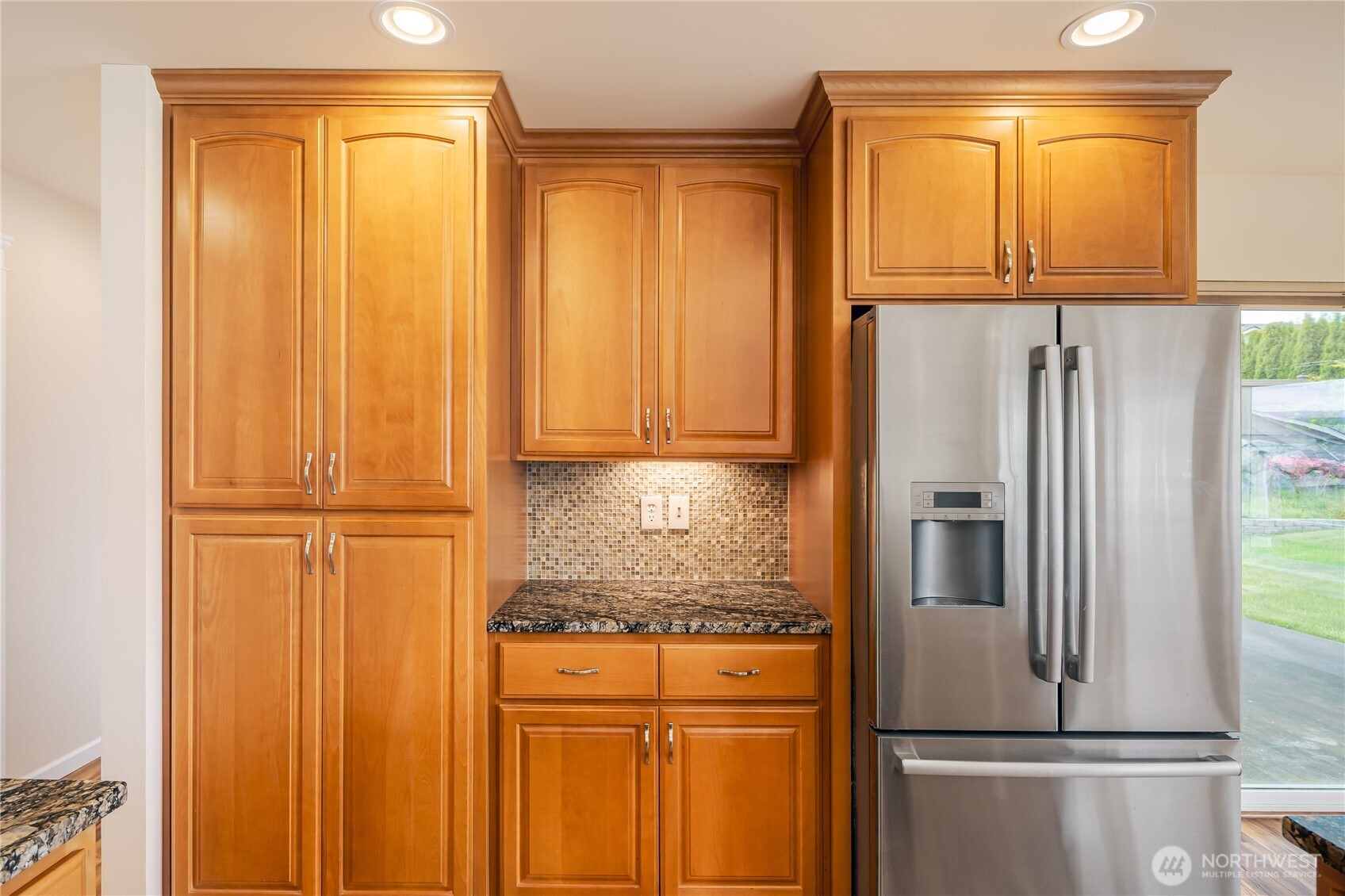 7113 280th Place NW