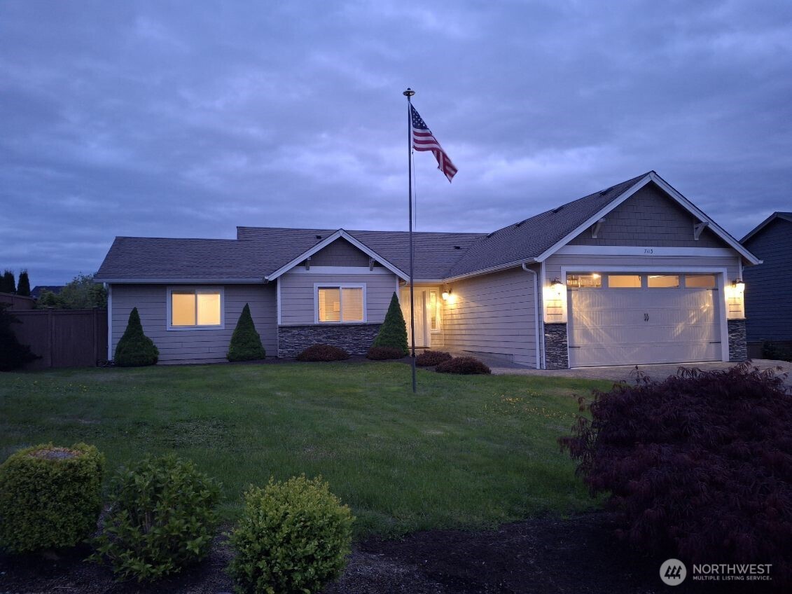 7113 280th Place NW