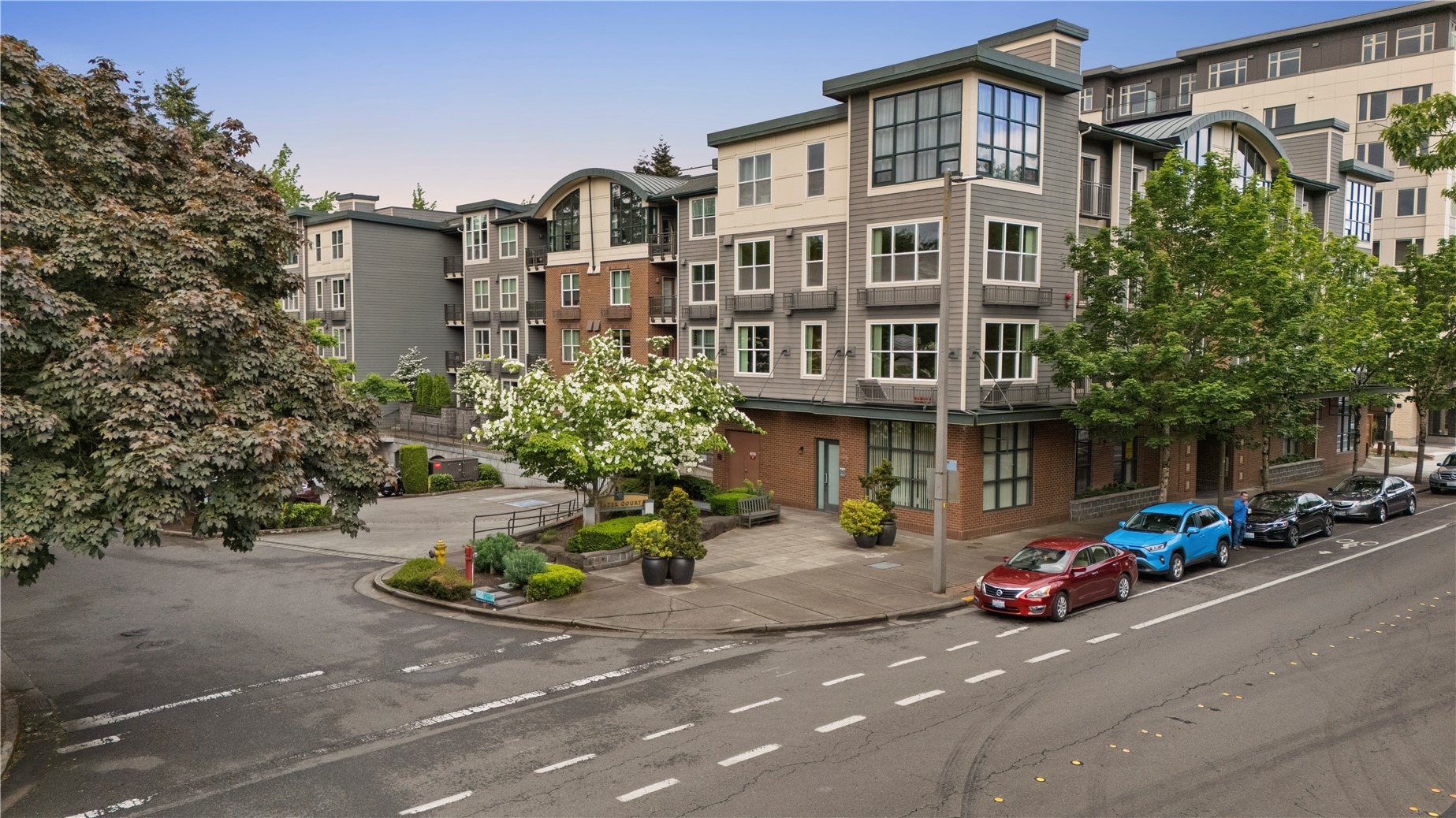 16275 NE 85th Street Unit: 301