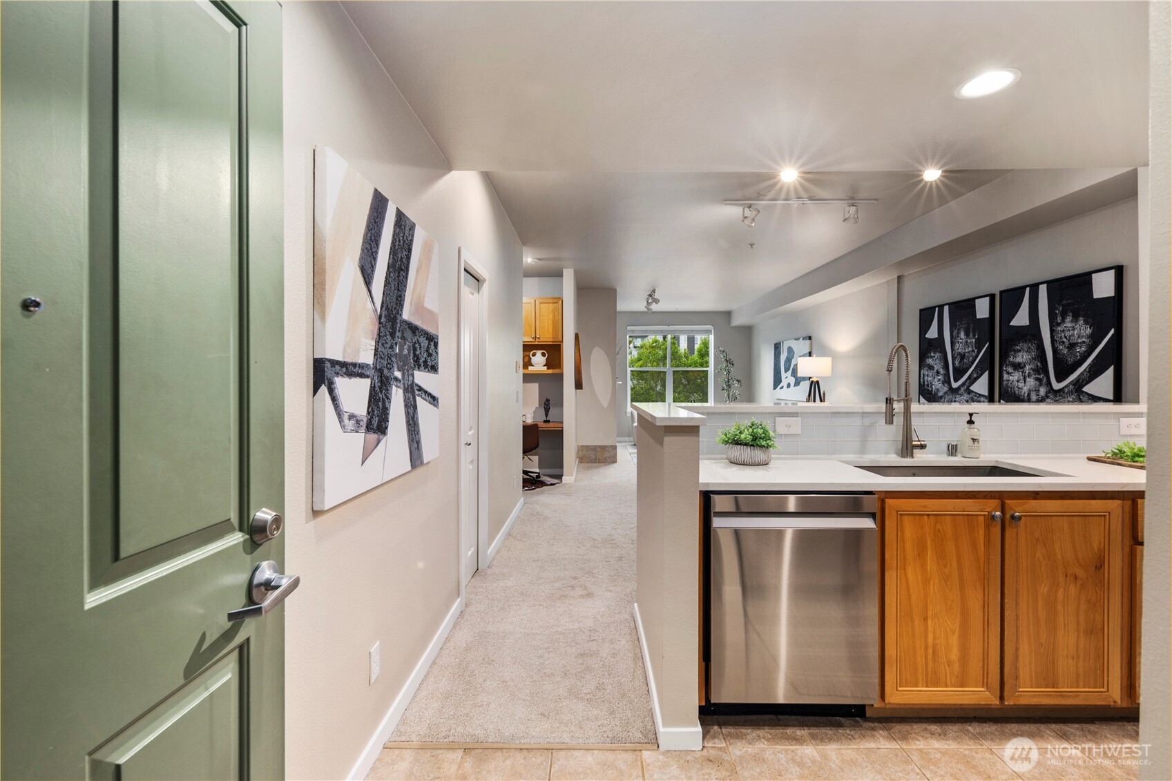 16275 NE 85th Street Unit: 301