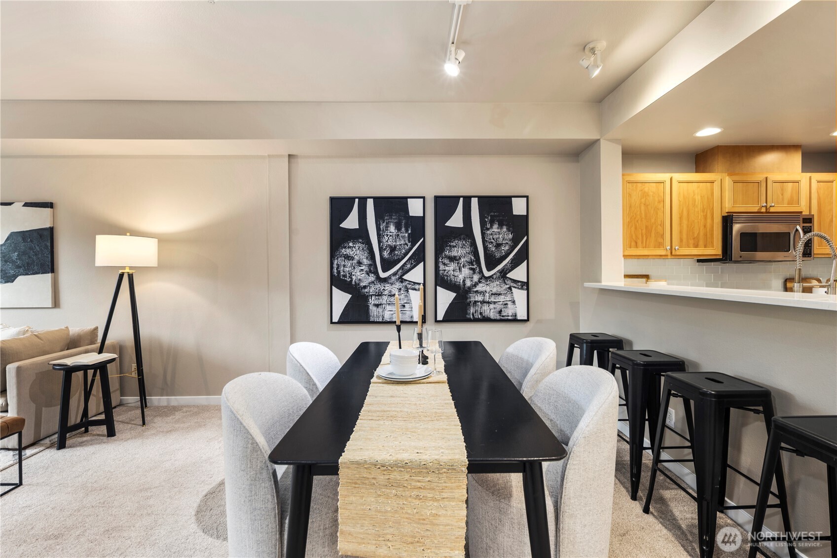 16275 NE 85th Street Unit: 301