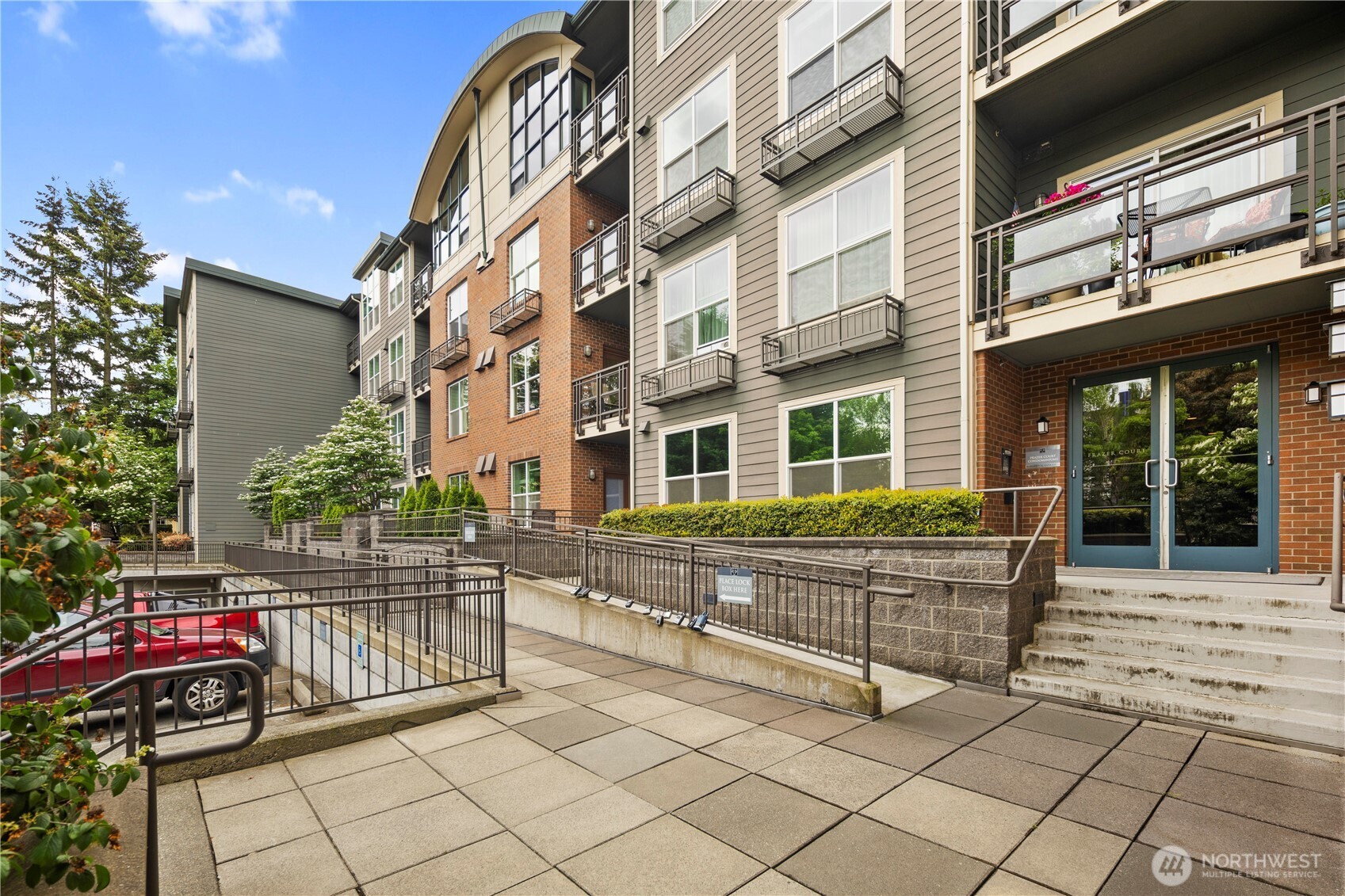 16275 NE 85th Street Unit: 301