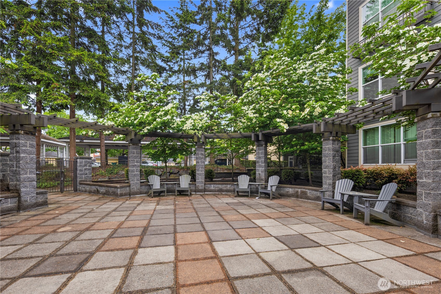 16275 NE 85th Street Unit: 301