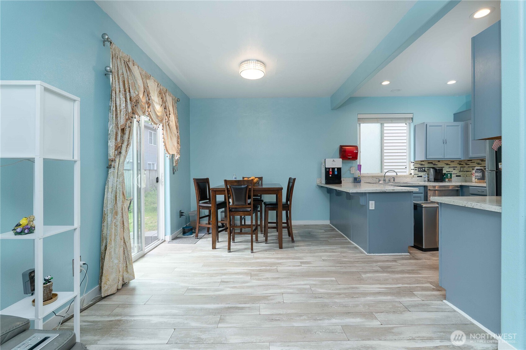 4621 100th Street NE Unit: A