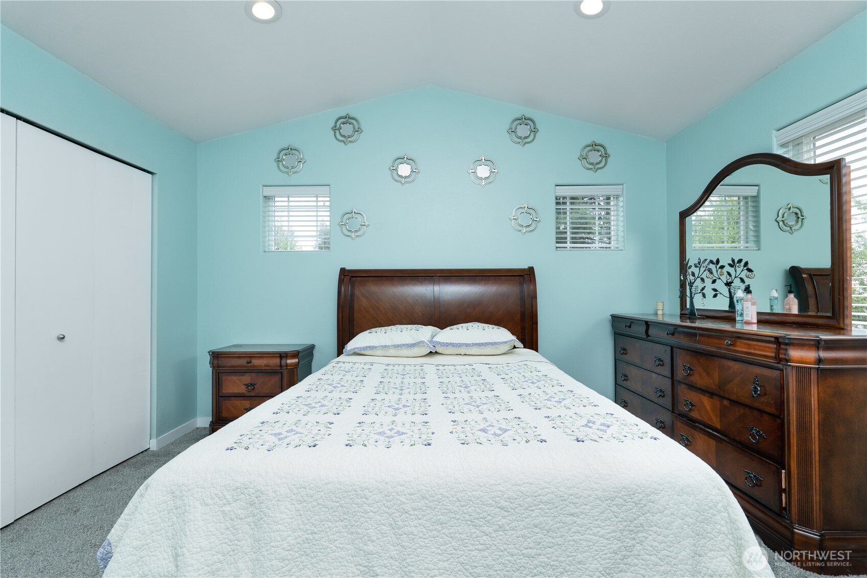 4621 100th Street NE Unit: A