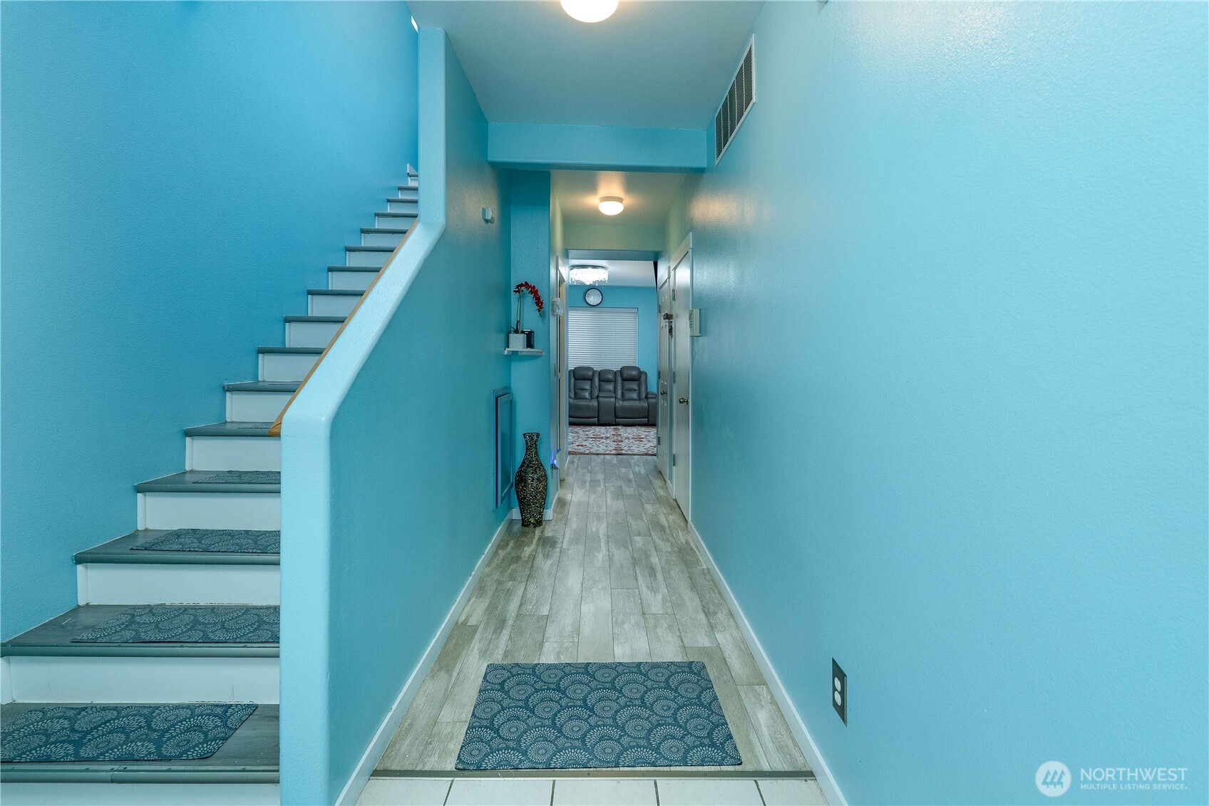 4621 100th Street NE Unit: A