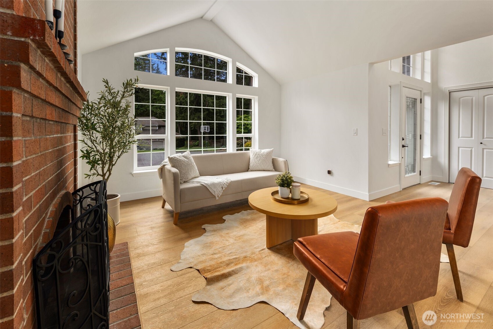 1911 16th Avenue Ct NW