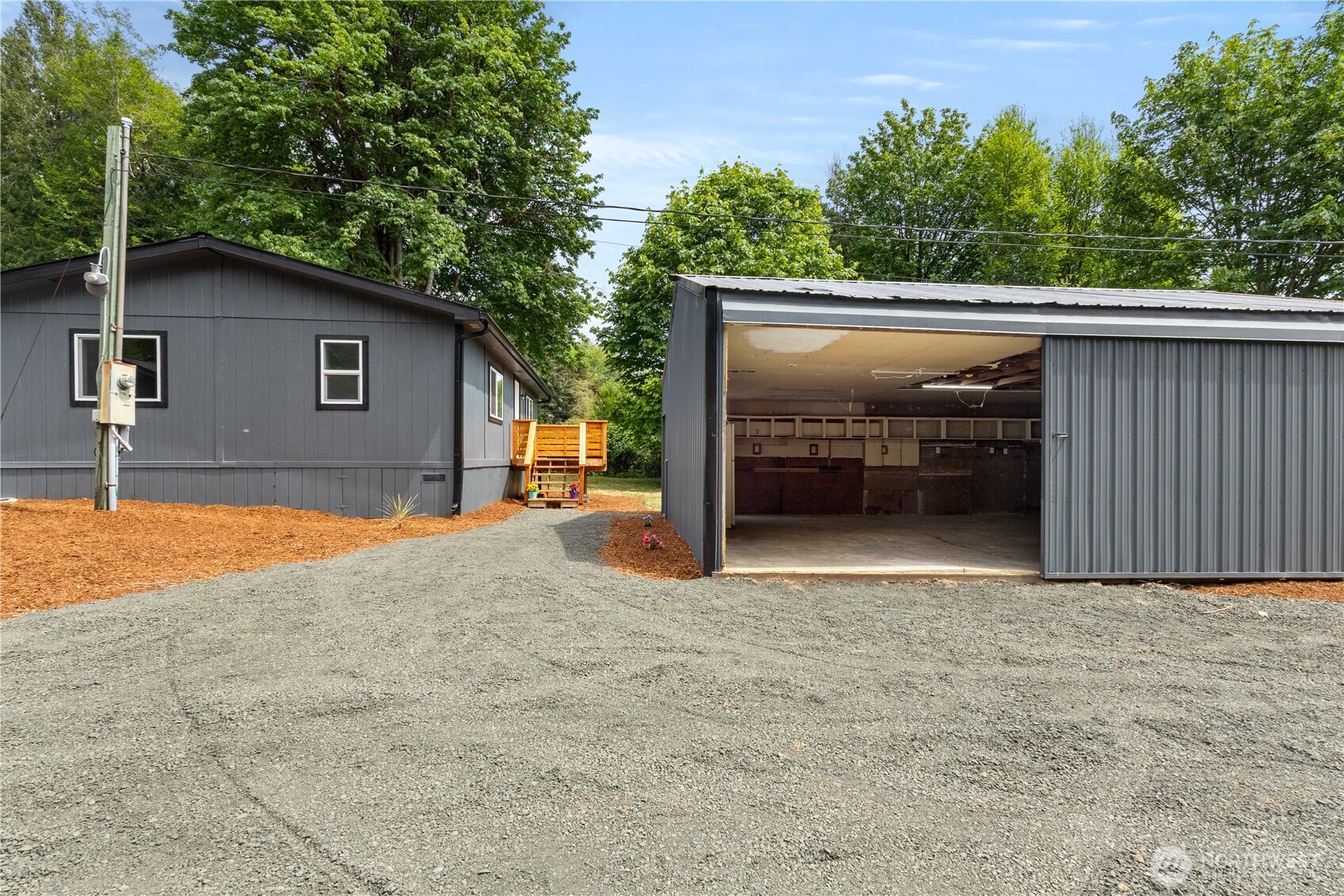 5361 Rd W Minard