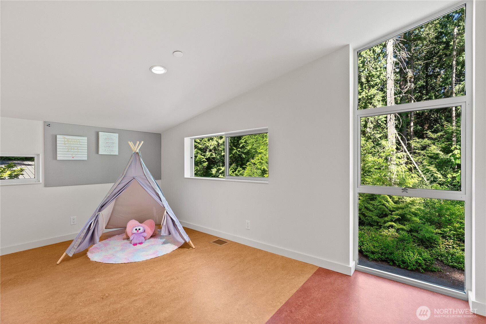 22233 NE 114th Street