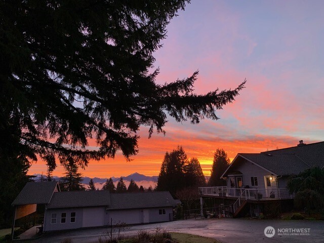 13911 Meridian Avenue N