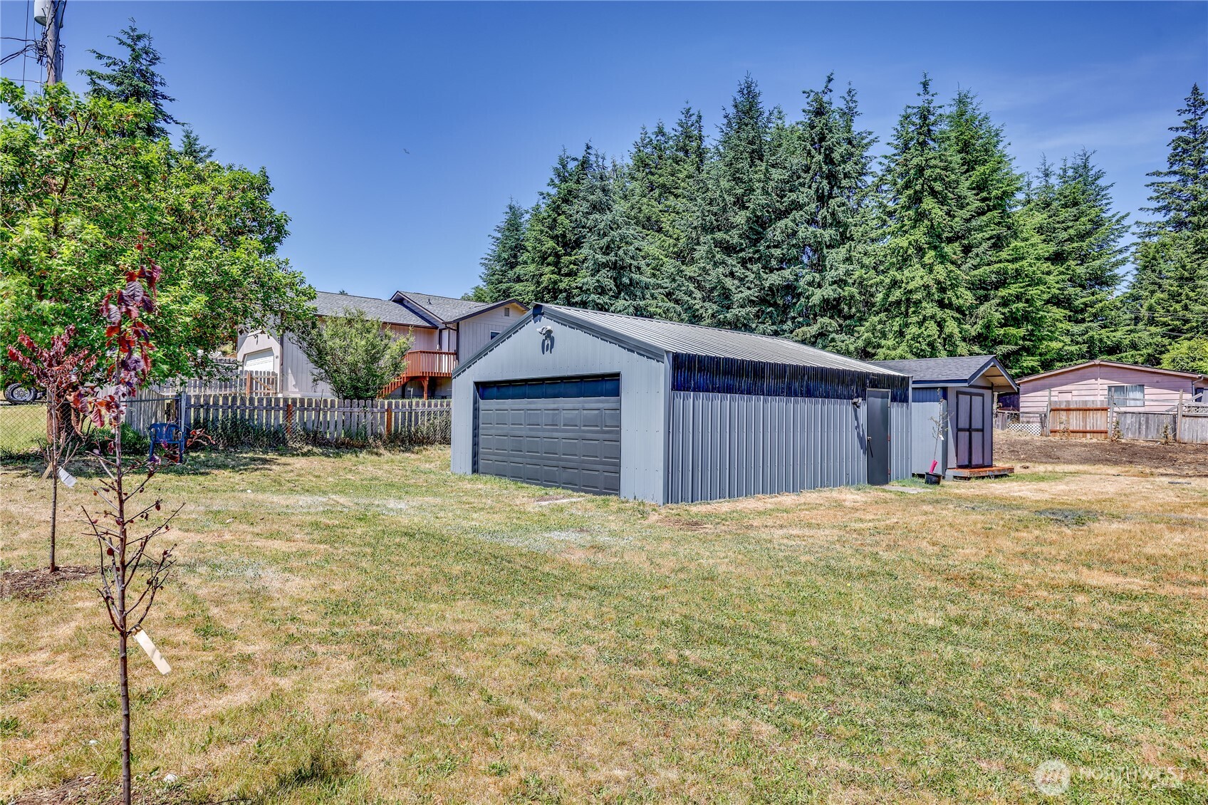 30 NW Treewater Place