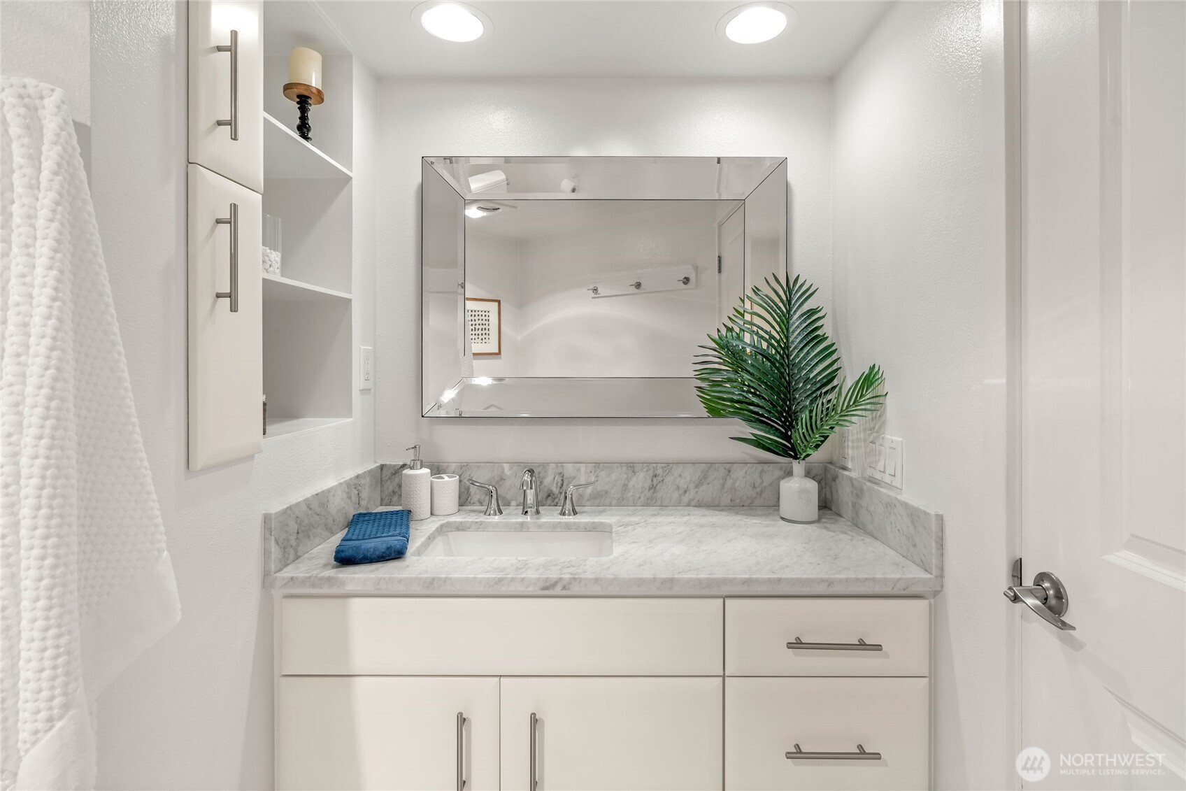 1545 NW 57th Street Unit: 220