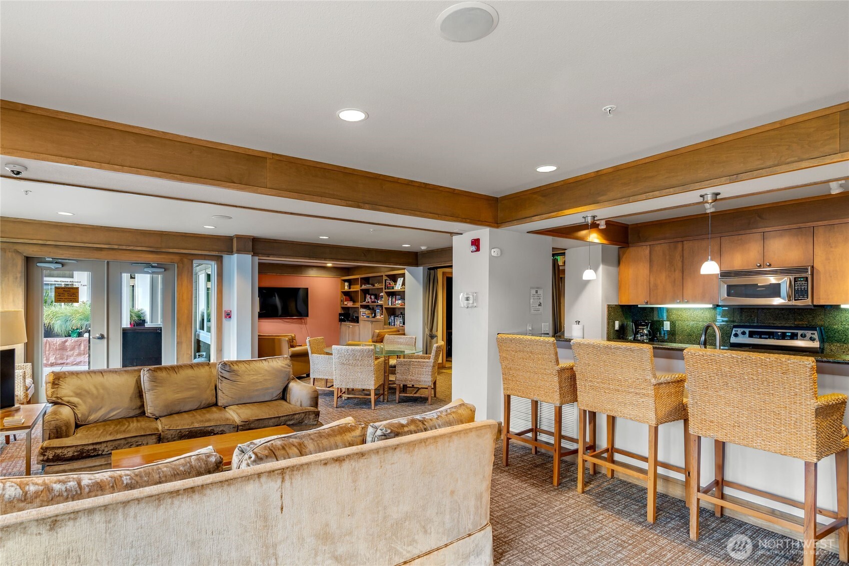 1545 NW 57th Street Unit: 220