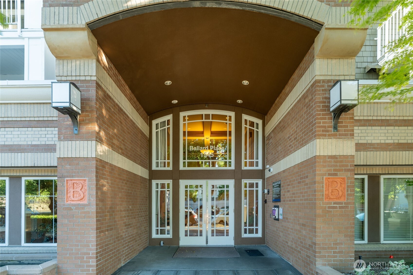 1545 NW 57th Street Unit: 220