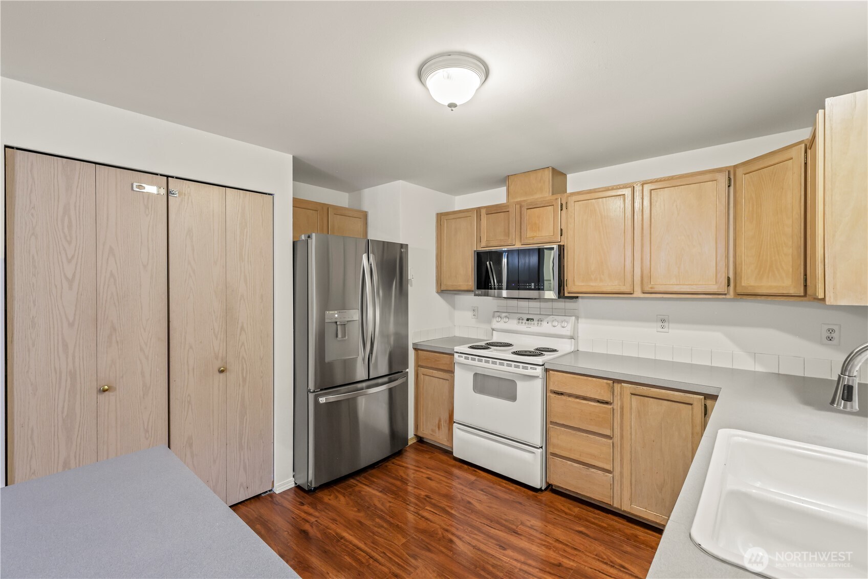 10513 SE 250th Place Unit: F-106