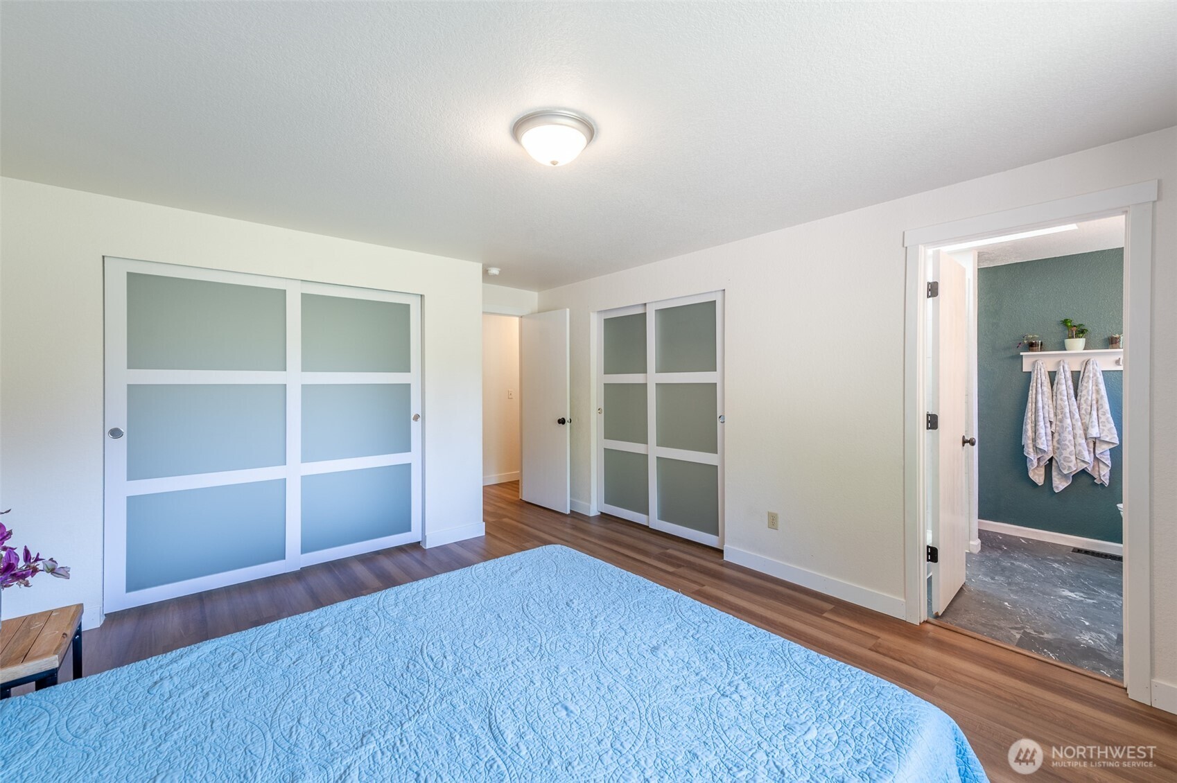 1815 Diamond Loop SE
