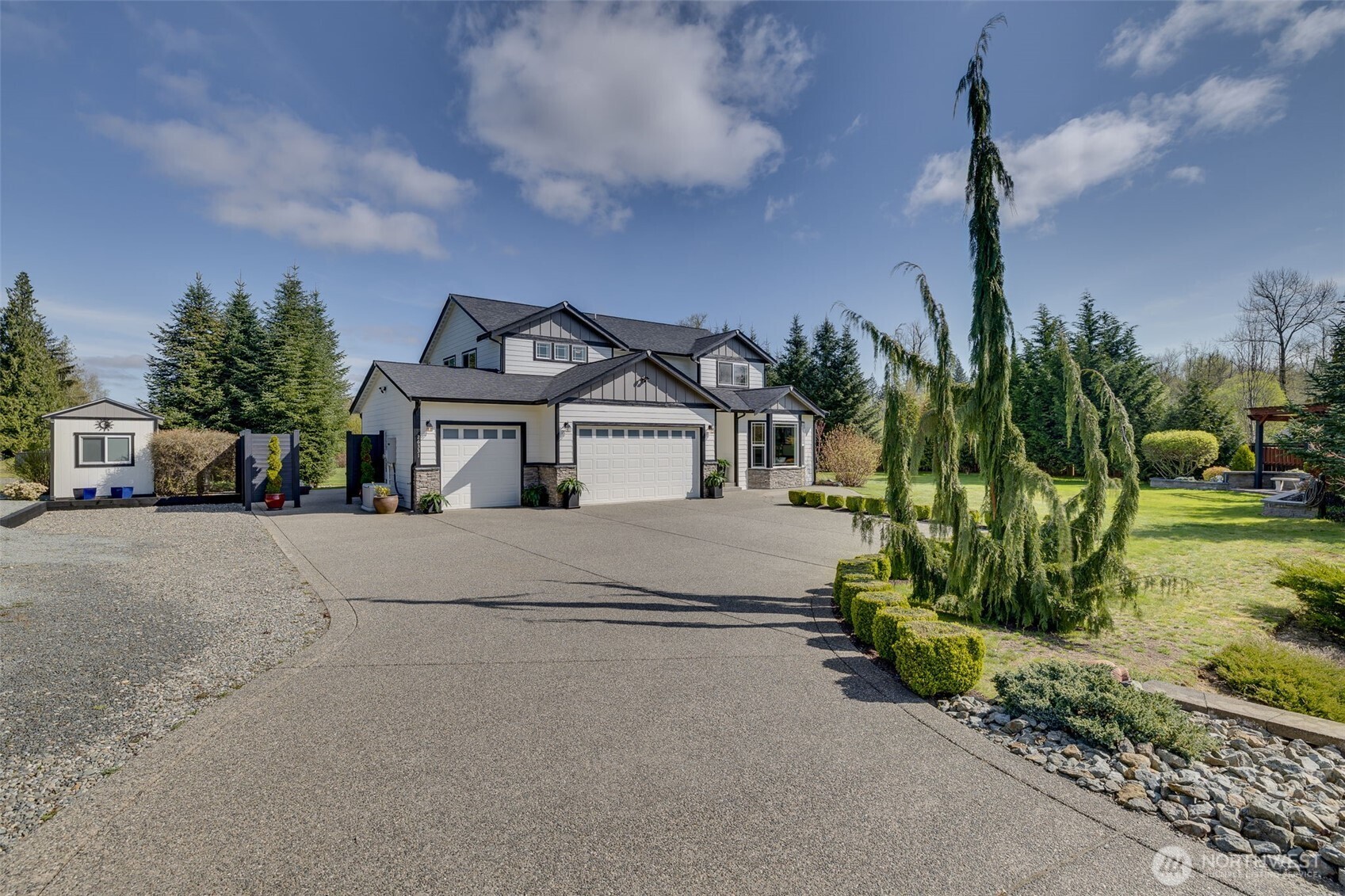 26331 35th Drive NE