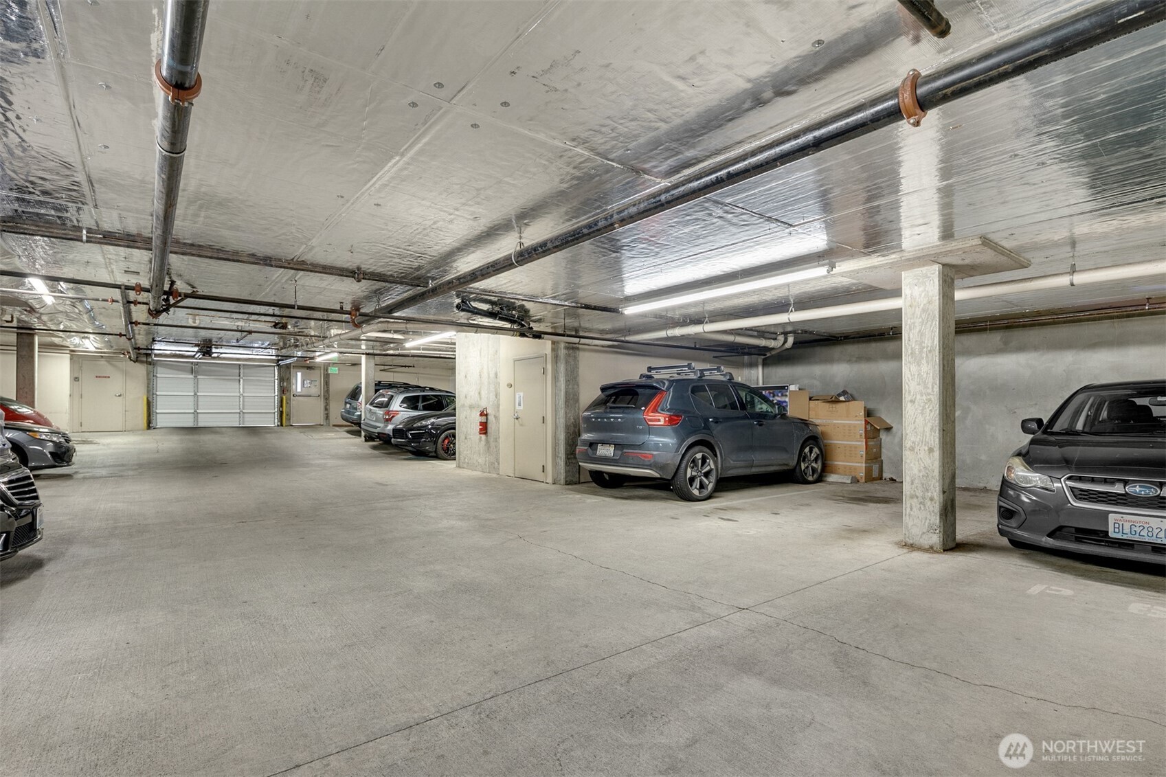 515 1st Avenue W Unit: 203