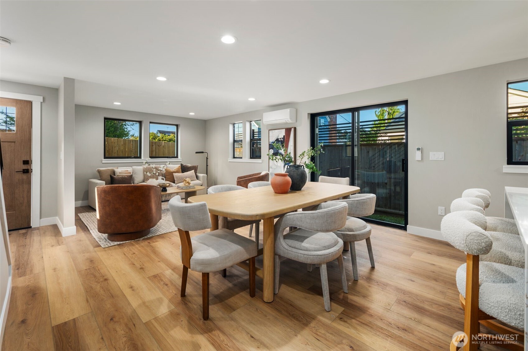 3720 36th Avenue SW Unit: B