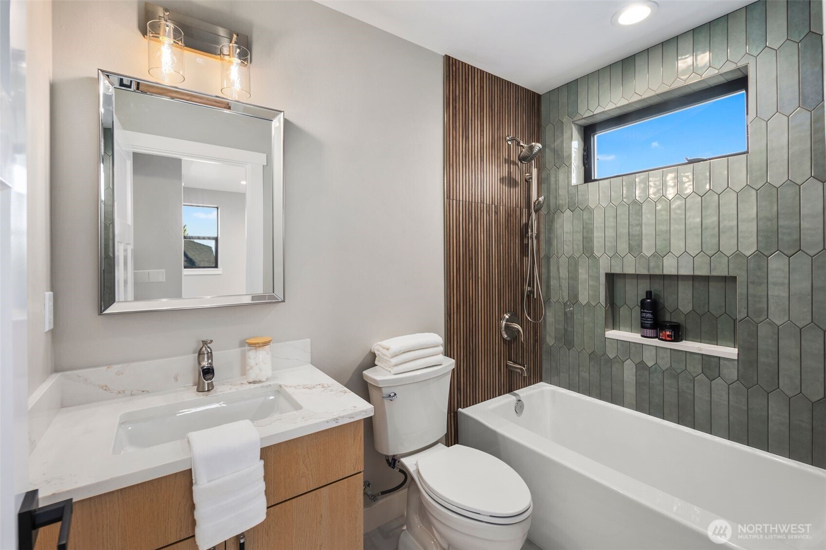 3720 36th Avenue SW Unit: B
