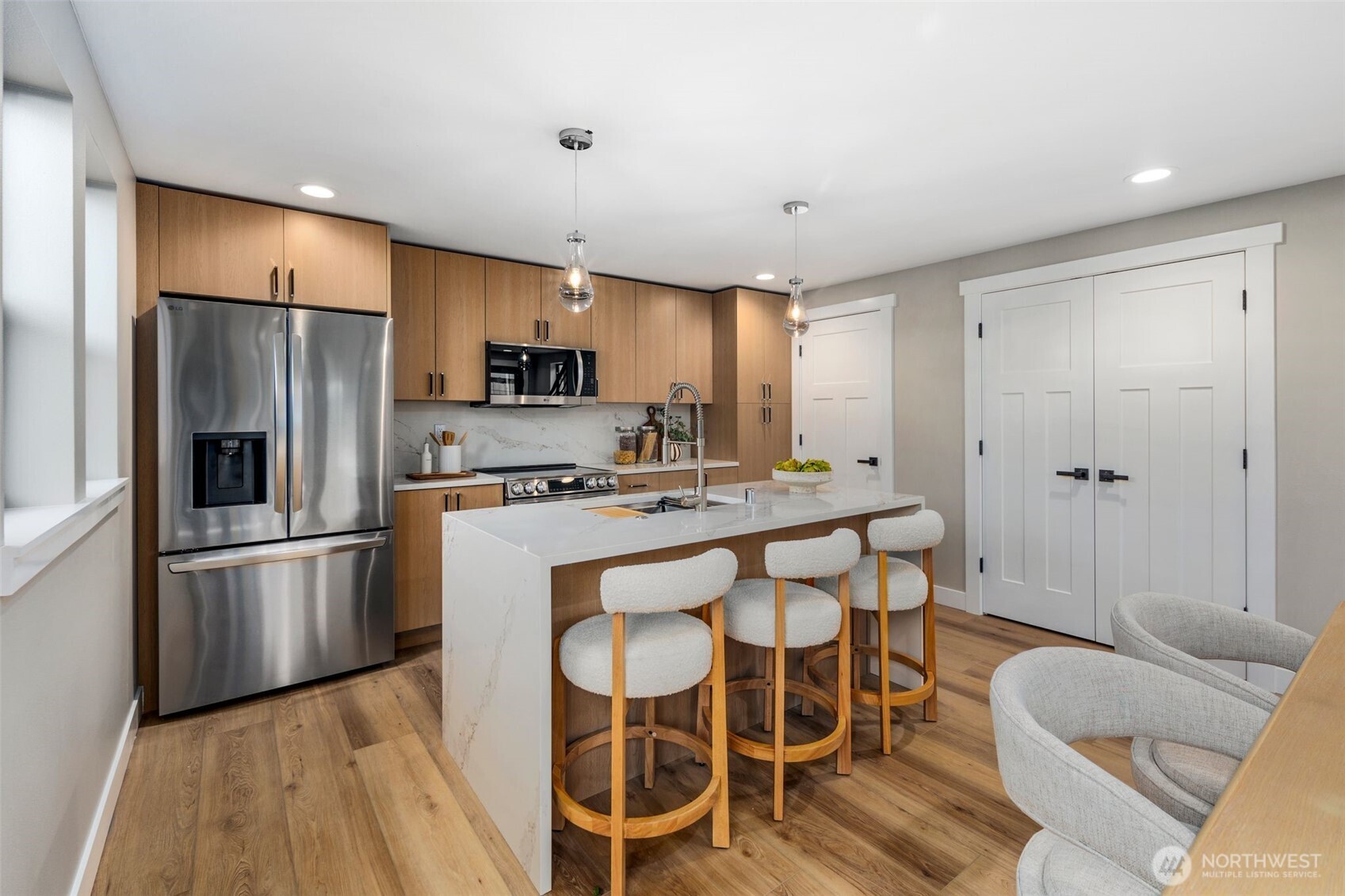 3720 36th Avenue SW Unit: B