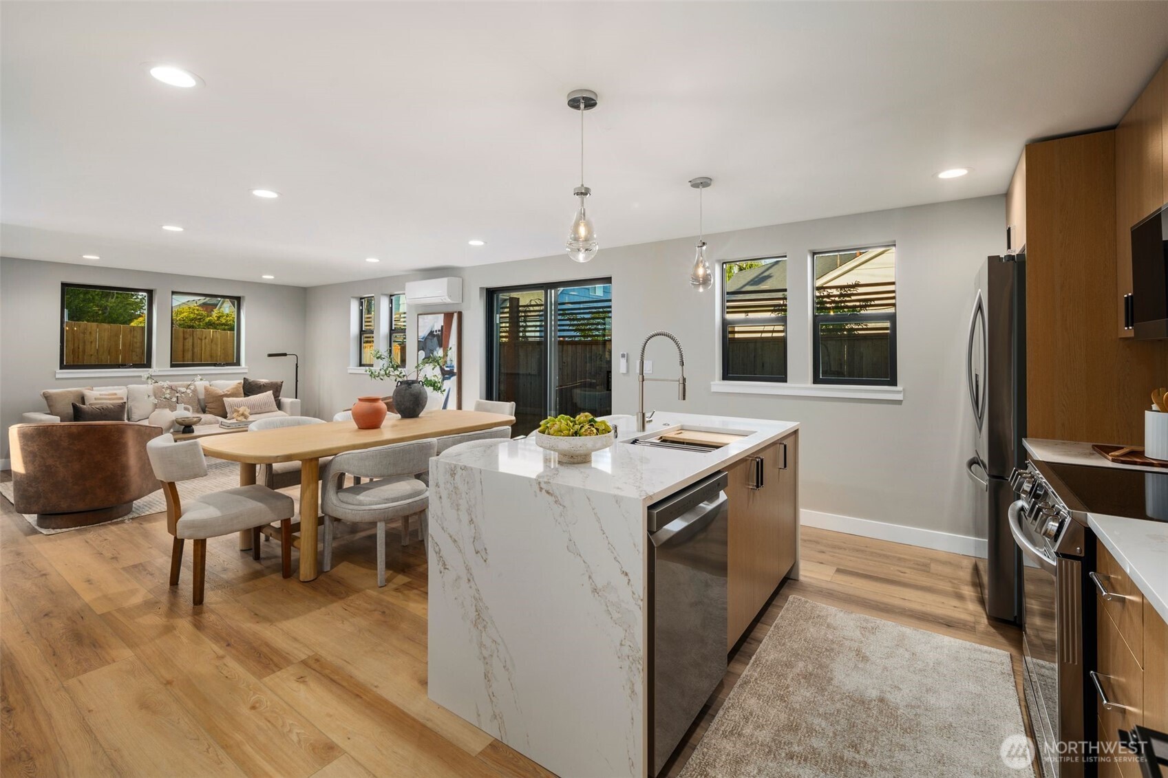 3720 36th Avenue SW Unit: B