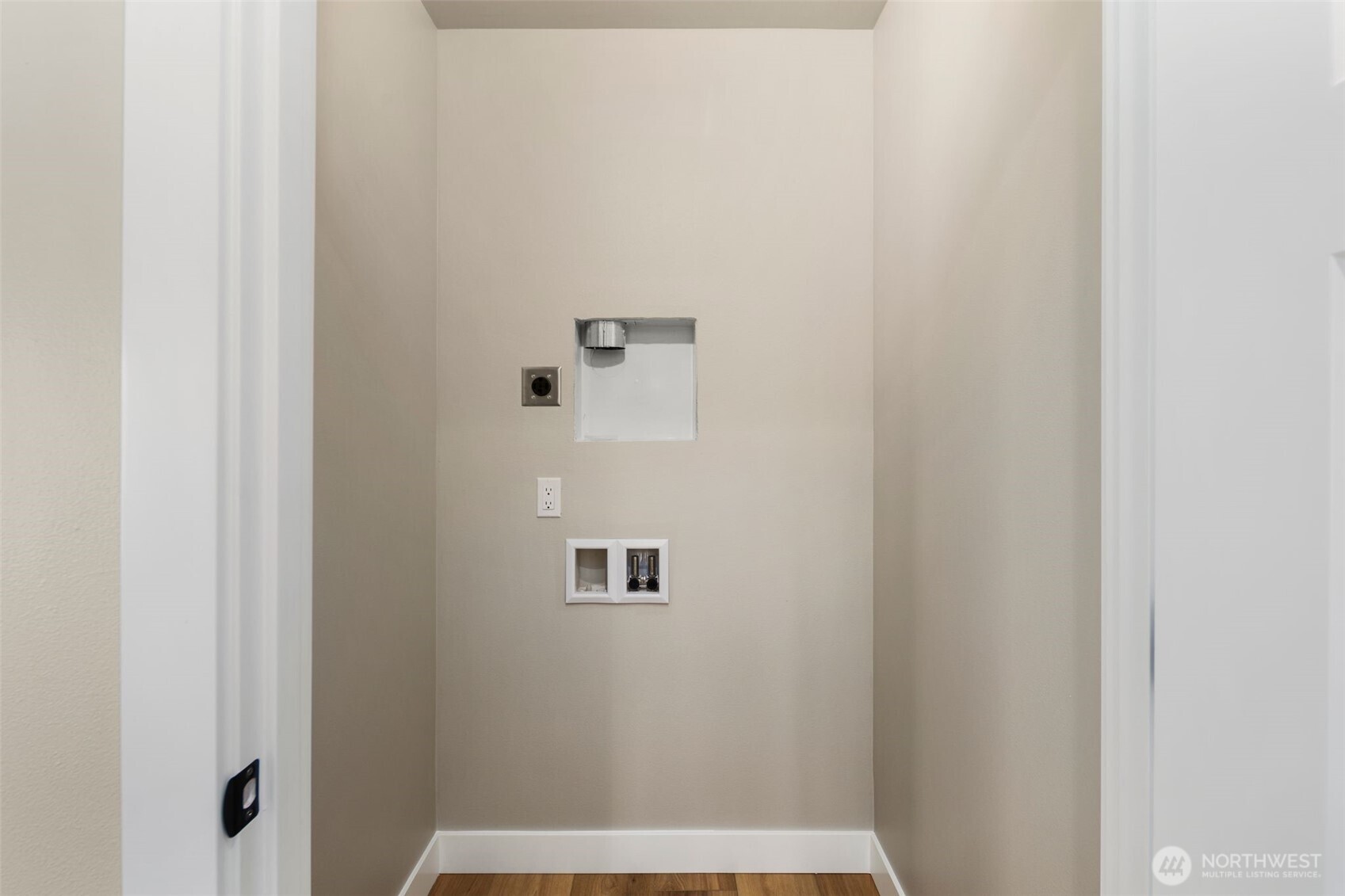 3720 36th Avenue SW Unit: B