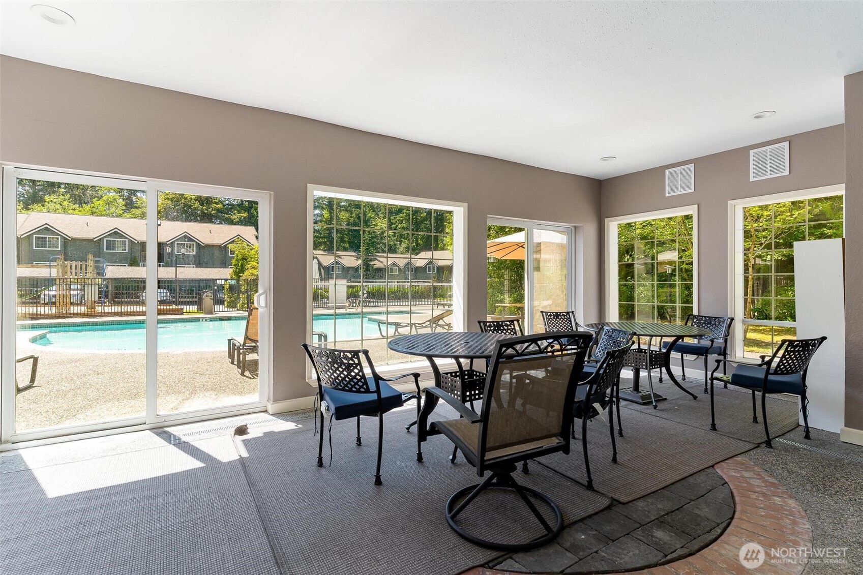 15433 Country Club Drive Unit: E301
