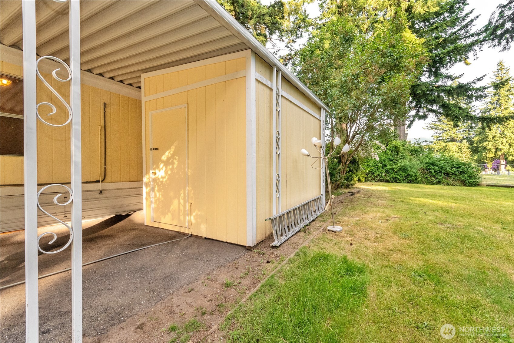 24443 Wicker Road Unit: 16