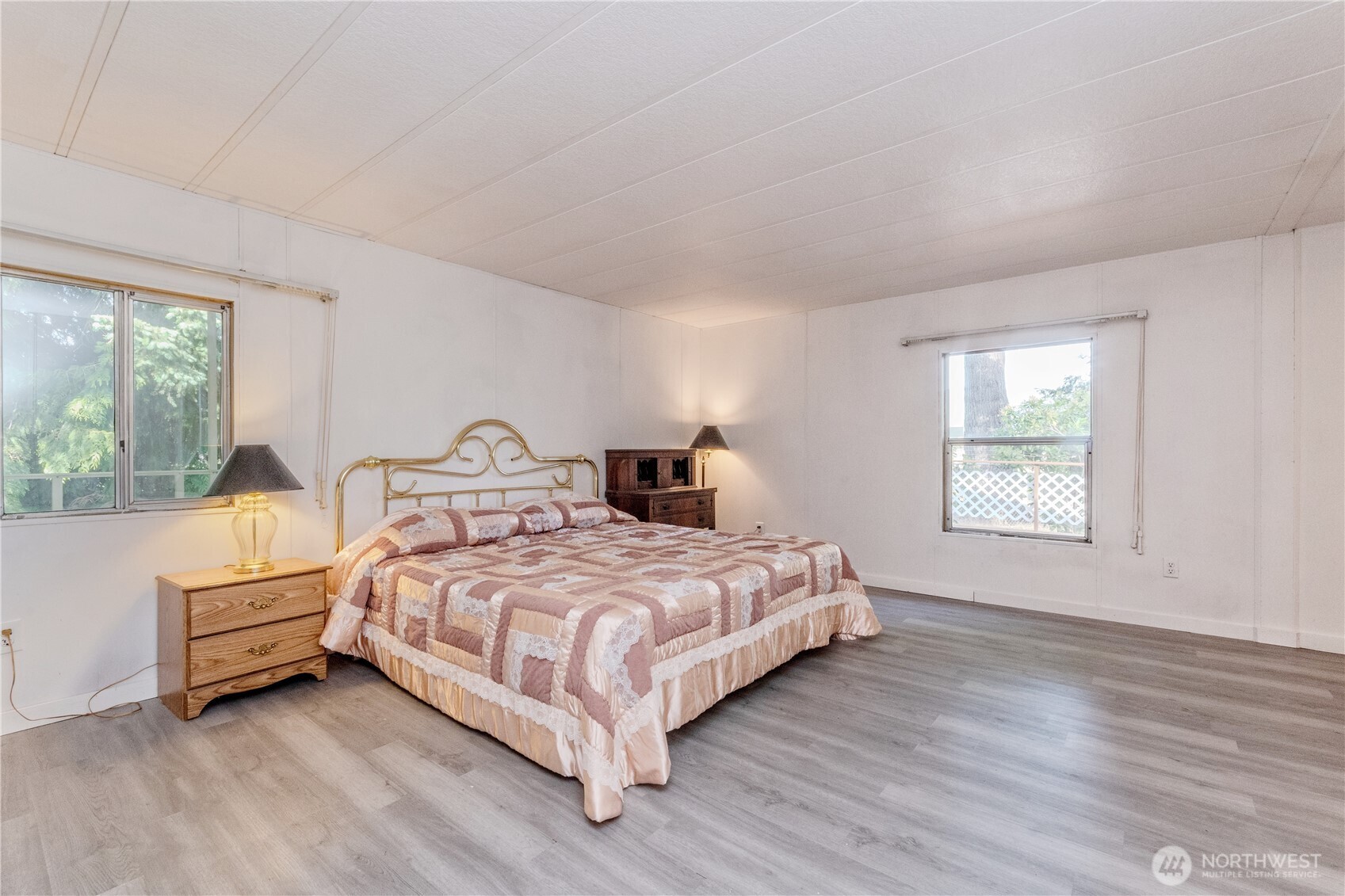 24443 Wicker Road Unit: 16