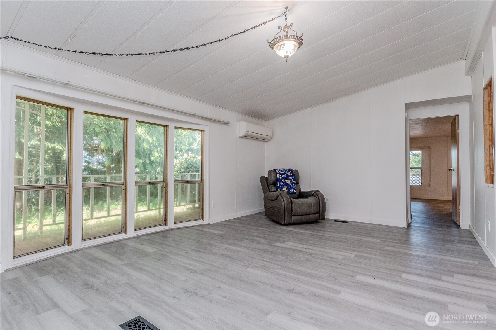 24443 Wicker Road Unit: 16