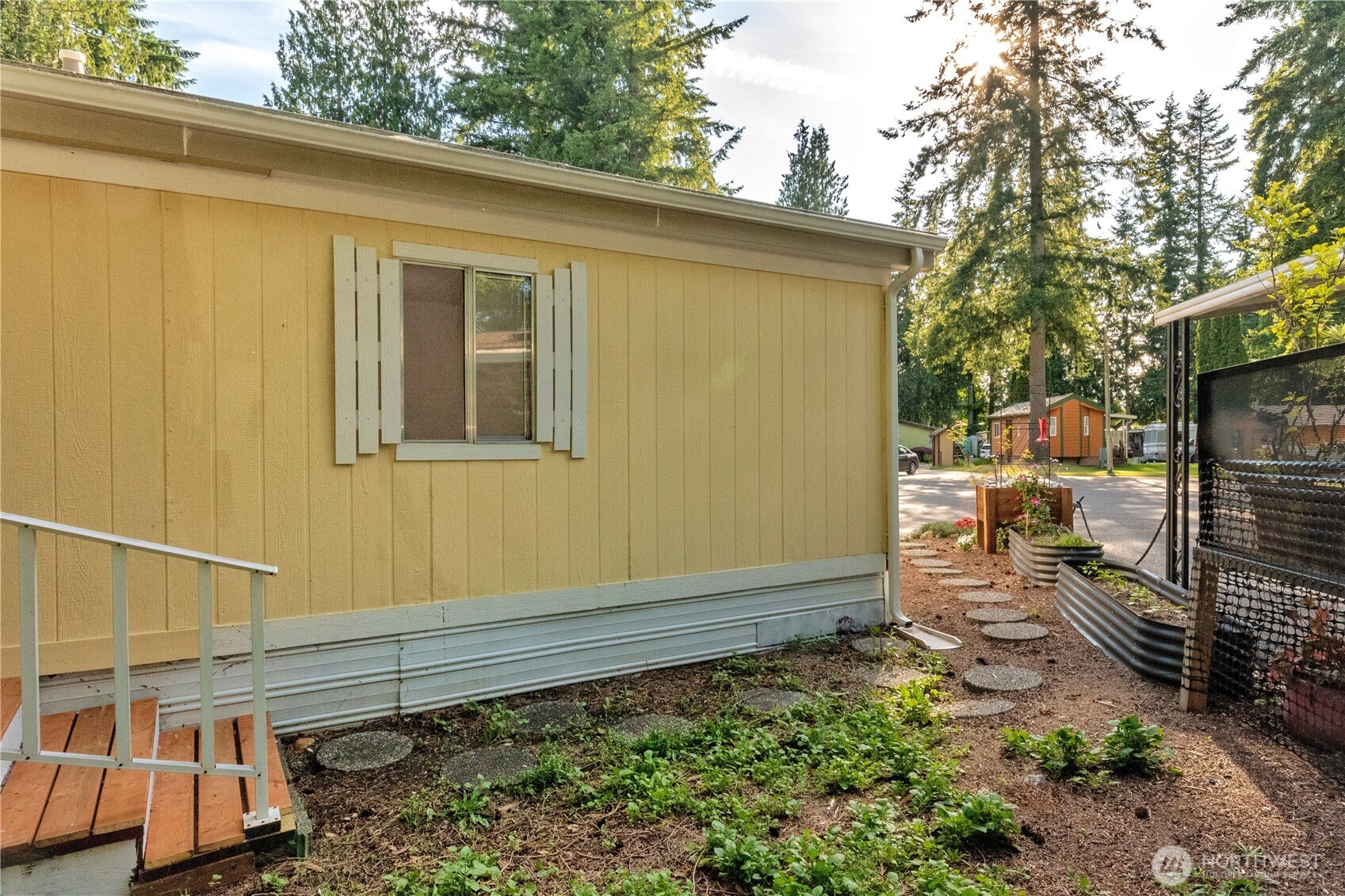24443 Wicker Road Unit: 16