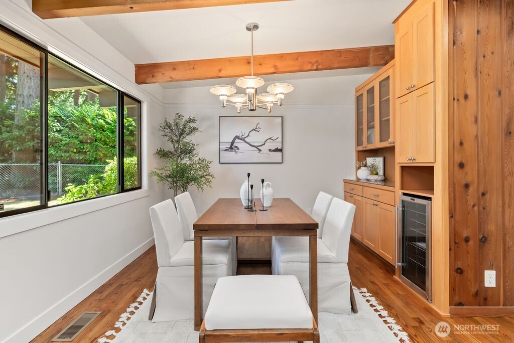 11101 Lake Steilacoom Drive SW