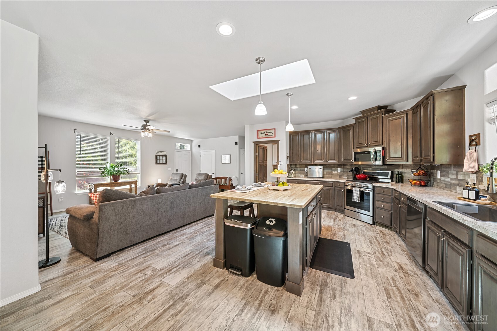 15400 Brookside Place