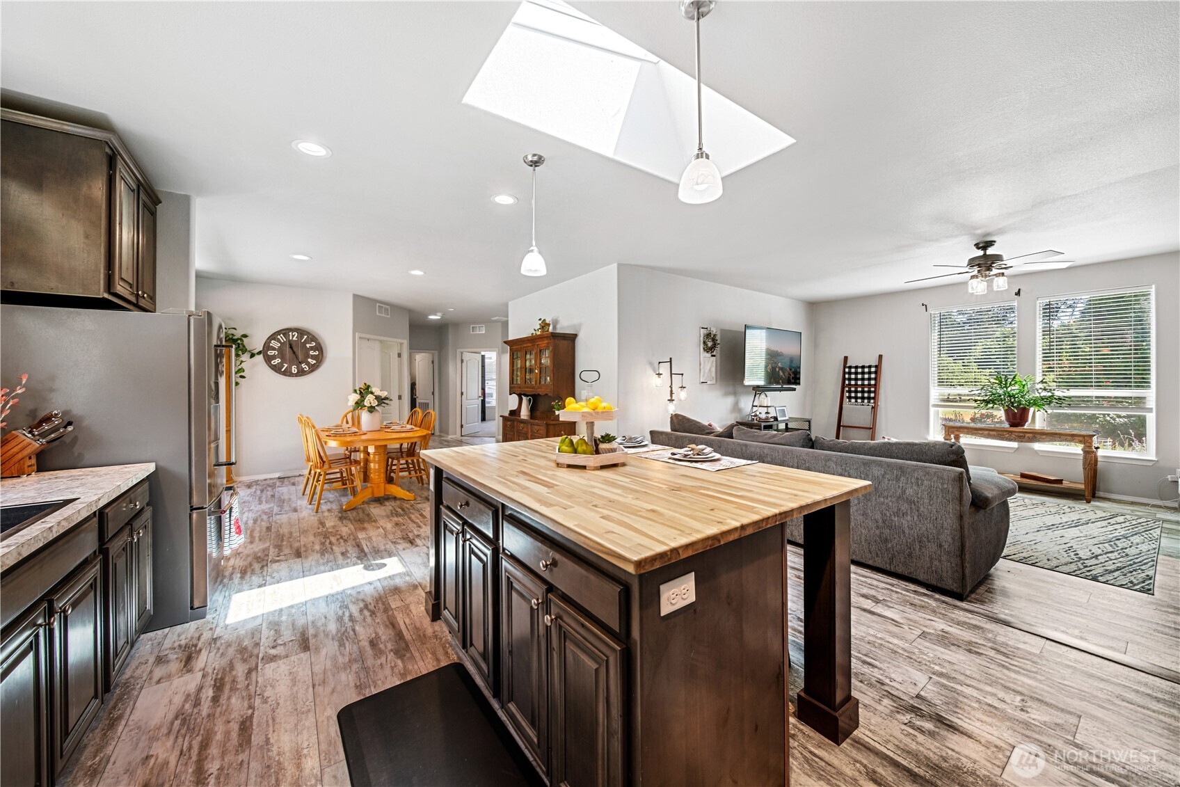 15400 Brookside Place
