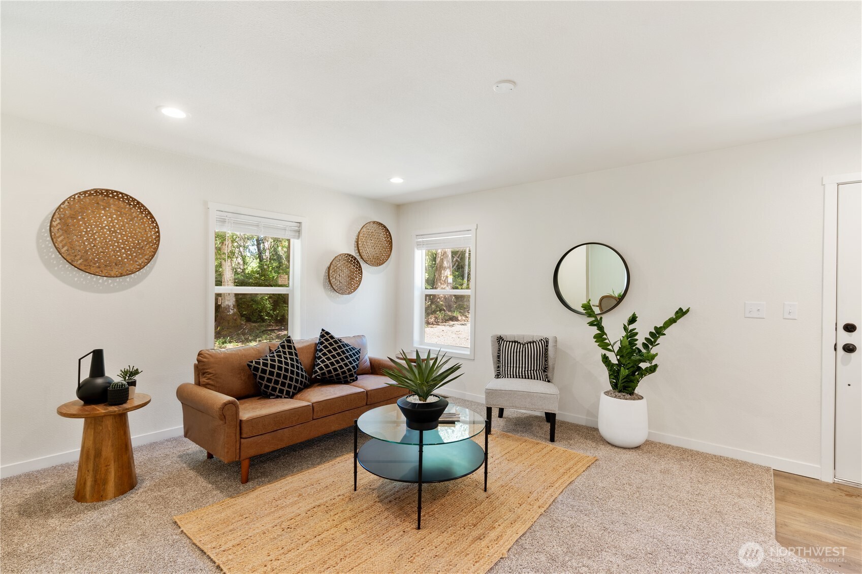 1151 E Lakeshore Drive W