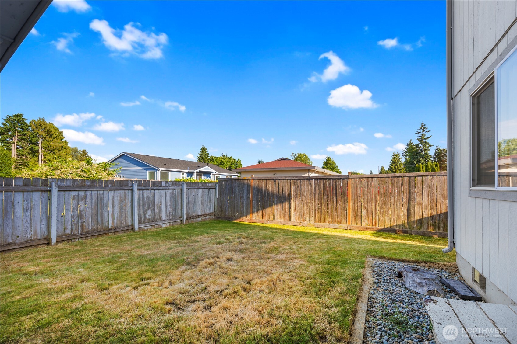 1014 to 1016 11th Avenue NW