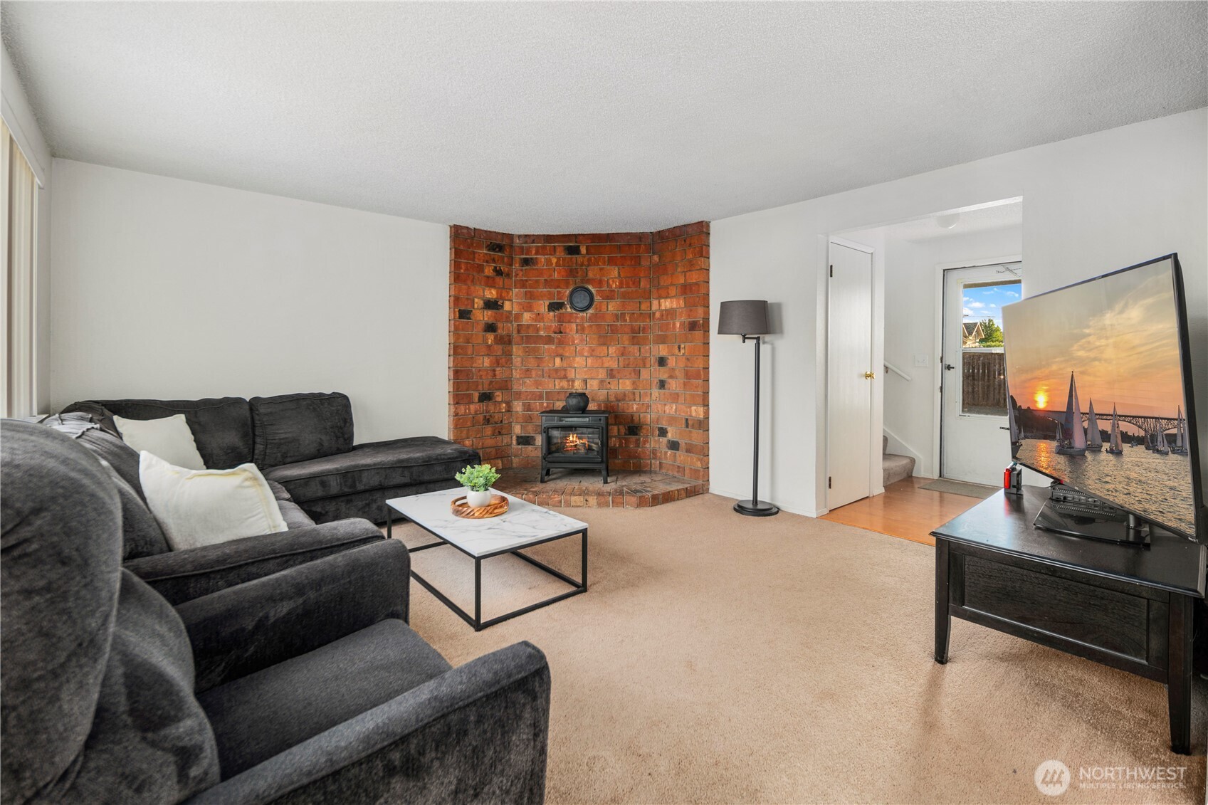 1014 to 1016 11th Avenue NW