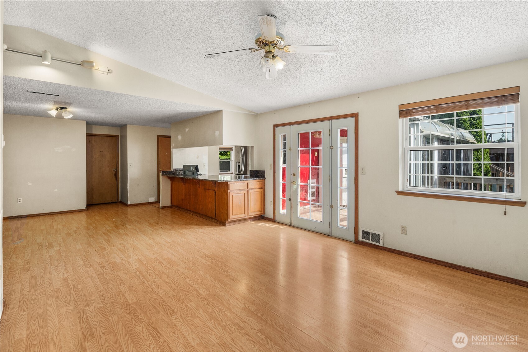 7402 7th Drive W