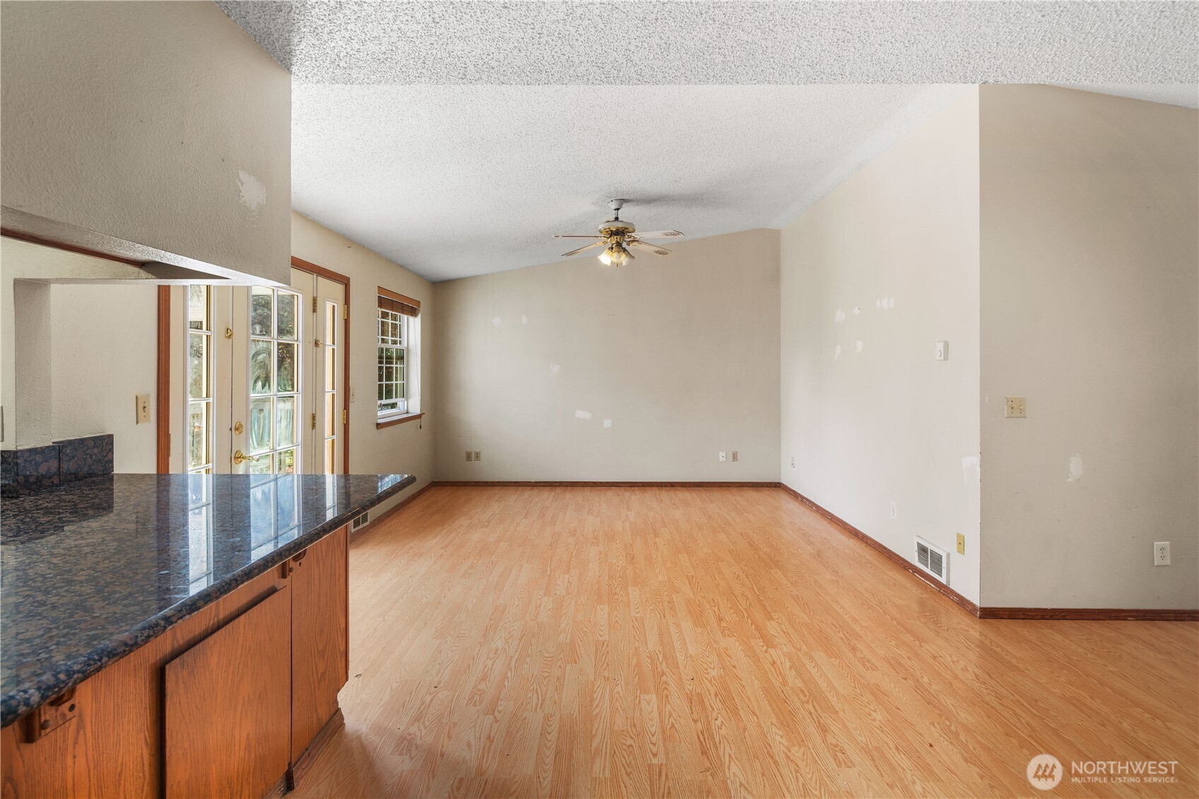 7402 7th Drive W