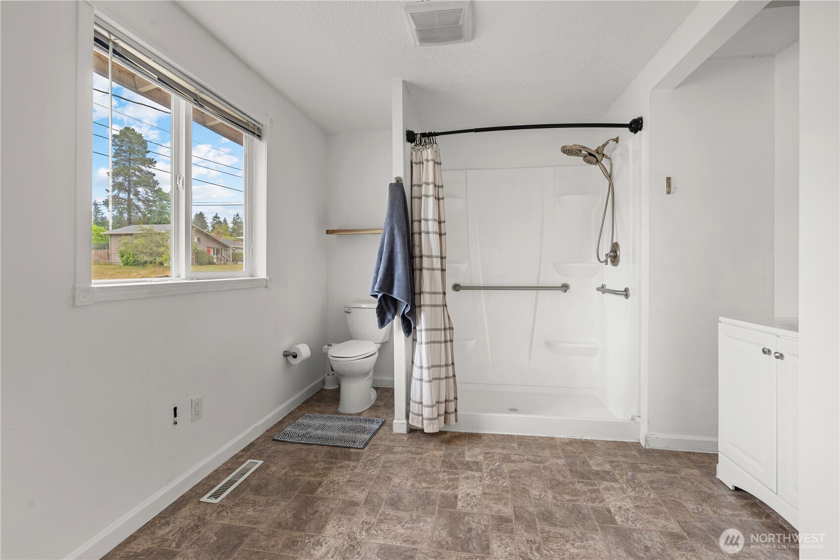 2312 Oak Drive