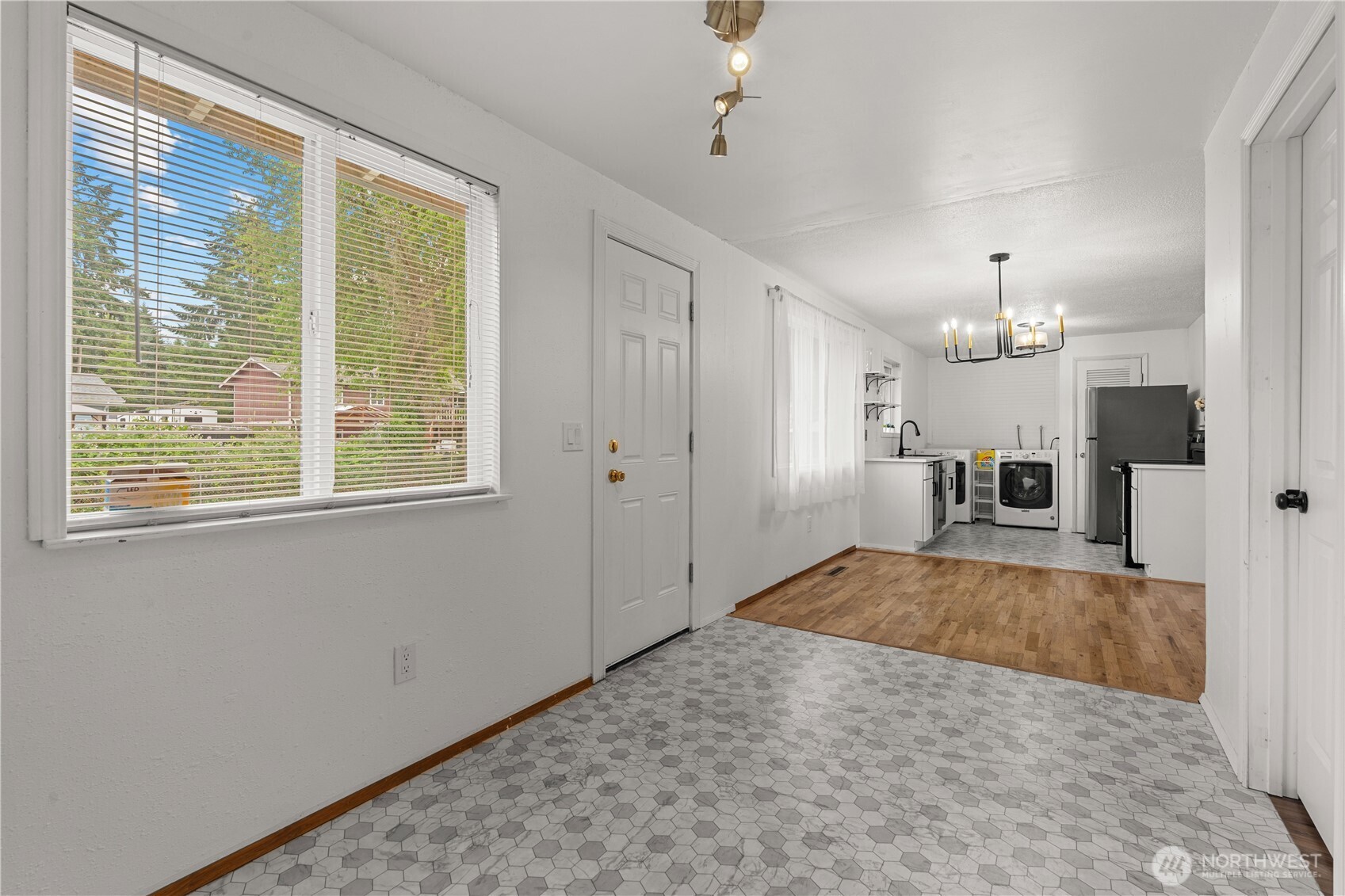 2312 Oak Drive