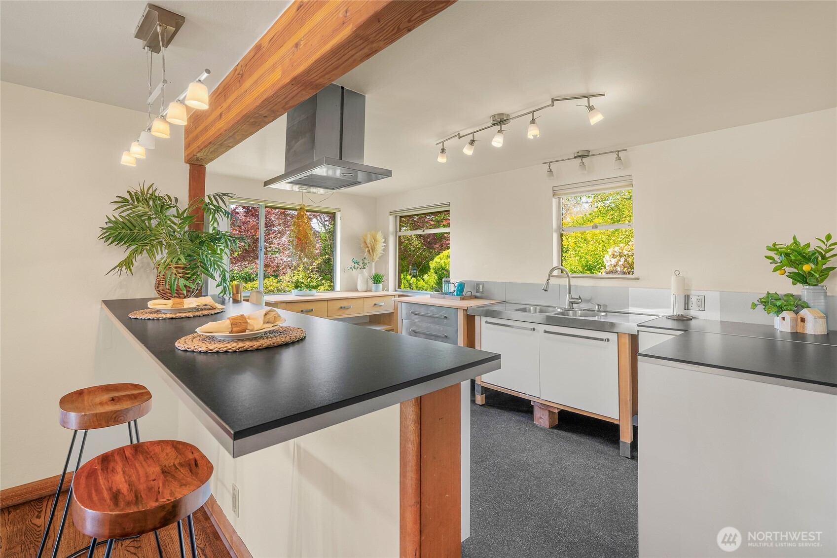 2842 NW 67th Street