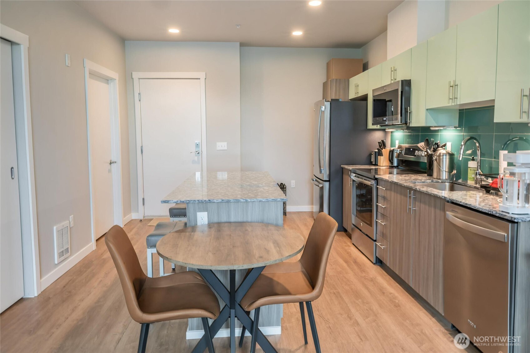 1085 103rd Avenue NE Unit: 619