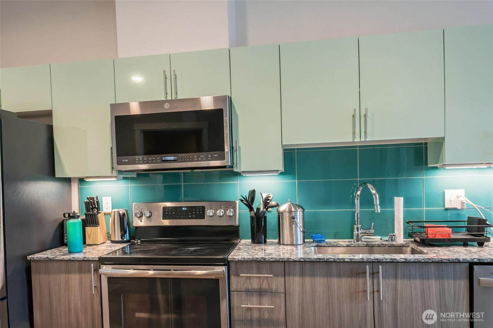 1085 103rd Avenue NE Unit: 619