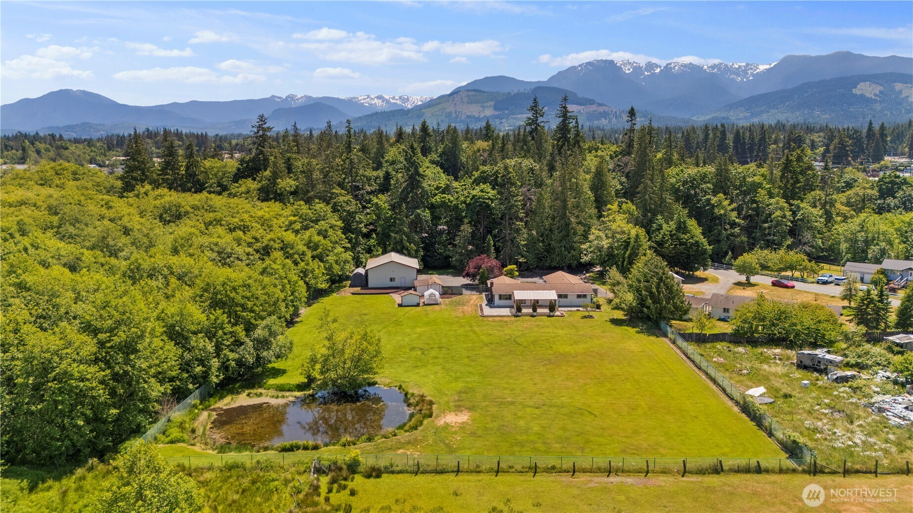 407 N Lees Creek Road