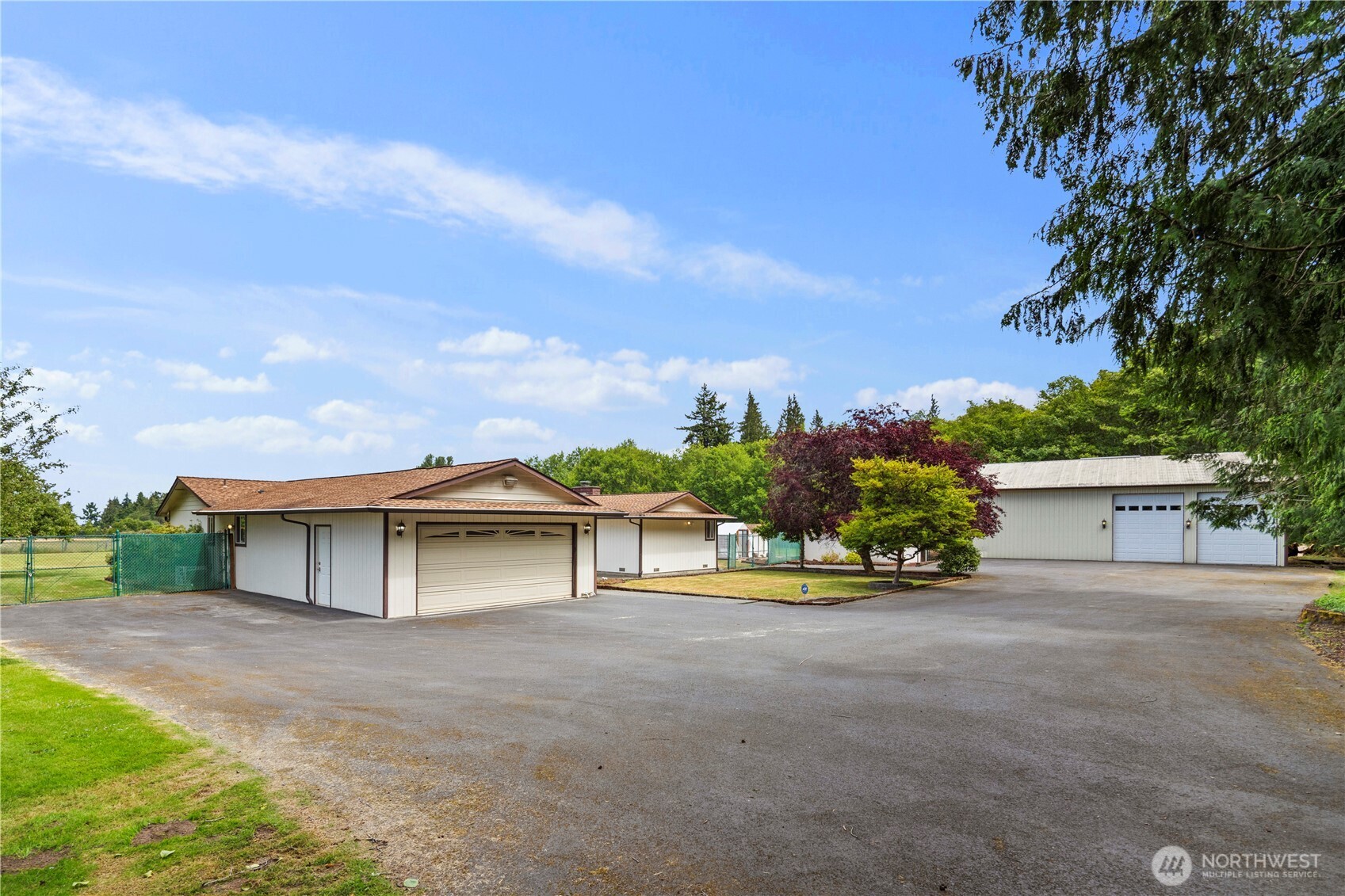 407 N Lees Creek Road