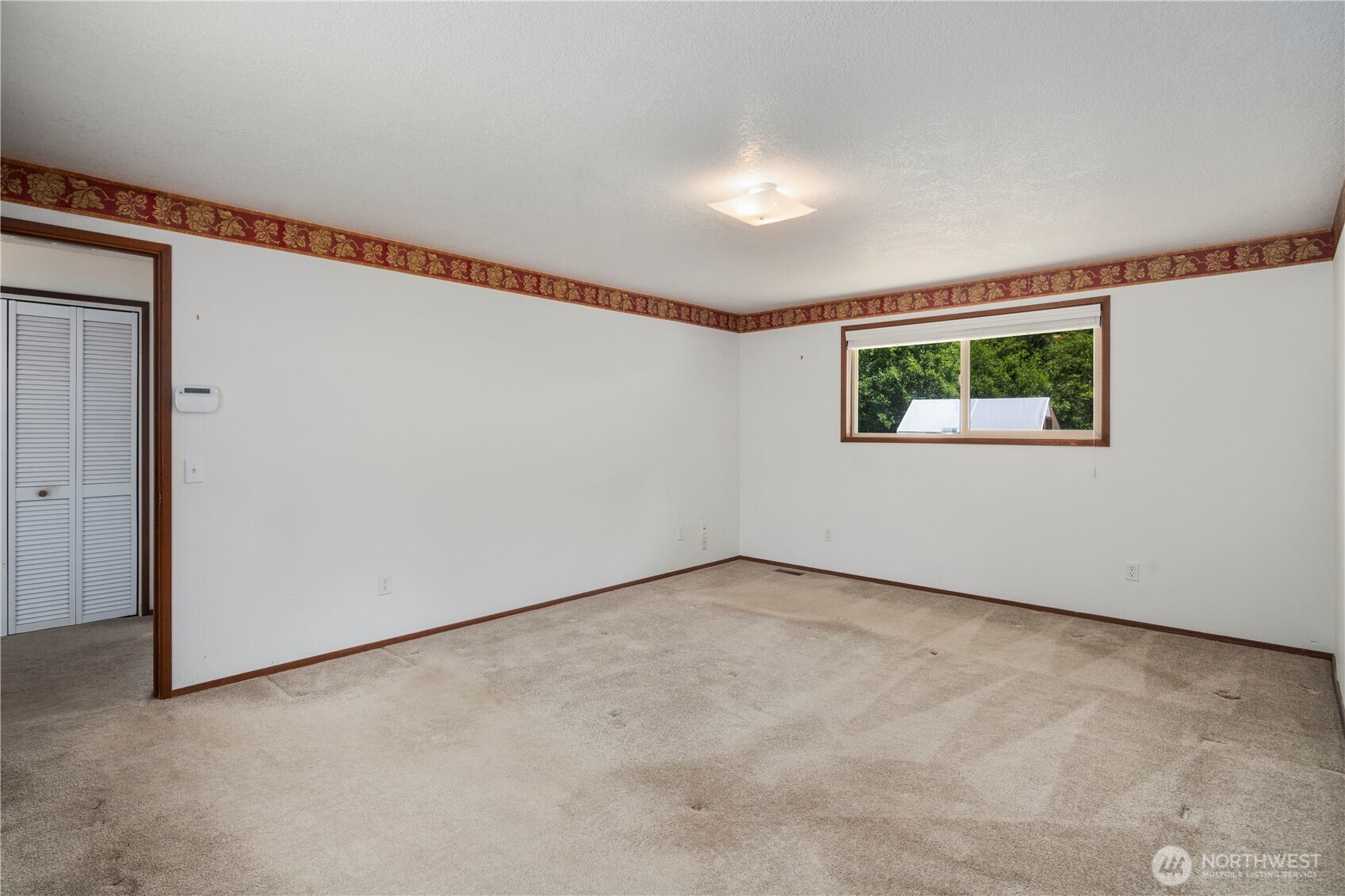 407 N Lees Creek Road